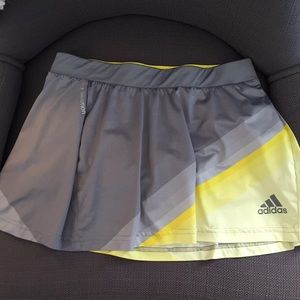 Adidas Formotion tennis skirt, size XS